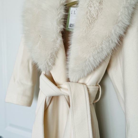 H&M fluffy collar coat - Picture 3 of 4
